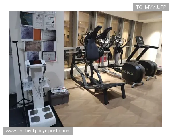 脊柱健身器材：针对脊柱健康的健身器材推荐，改善脊柱问题